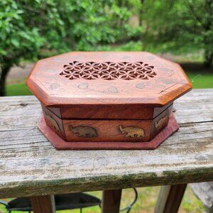 Handcrafted Octagonal Wooden Keepsake Box With Elephant Inlay & Intricate Lattic